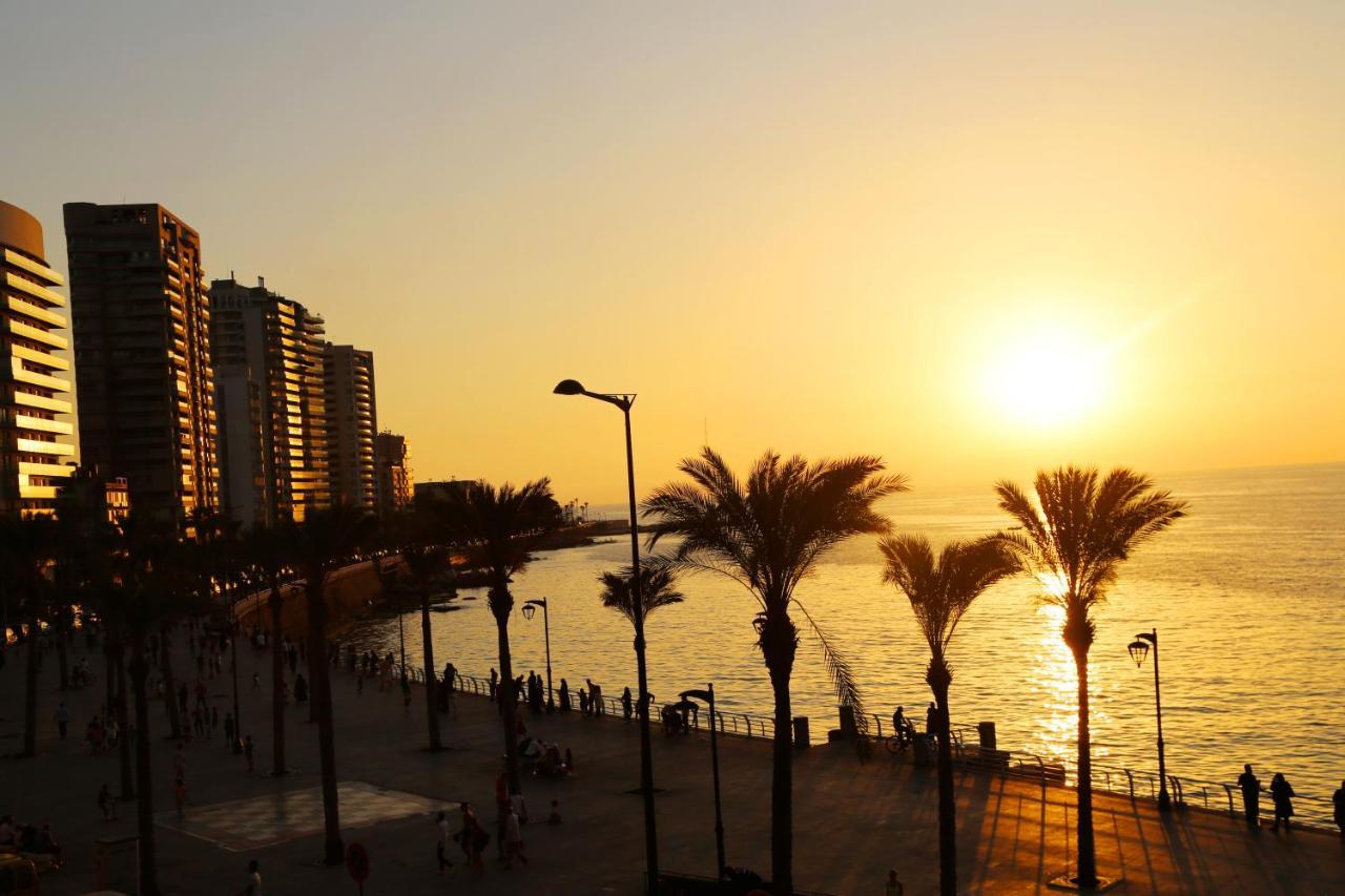 Bayview Hotel Beirut Esterno foto