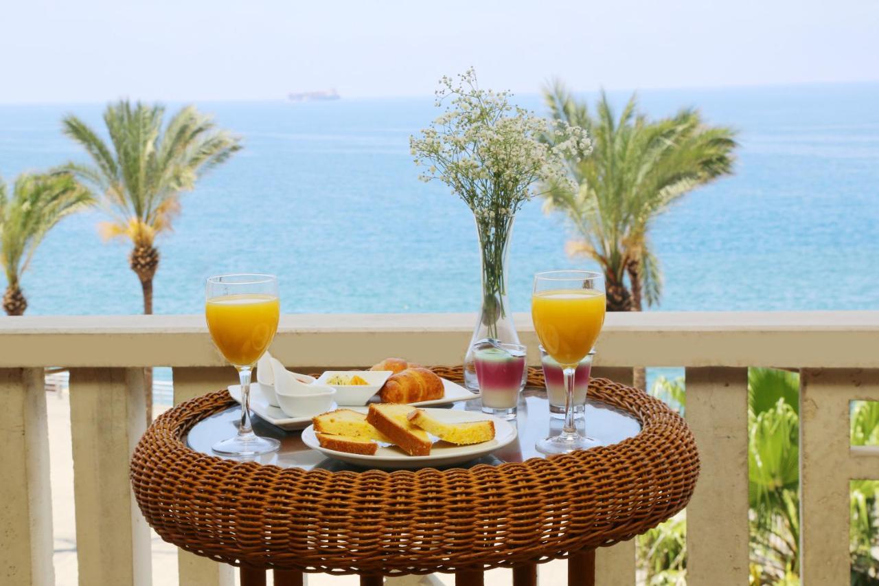 Bayview Hotel Beirut Esterno foto