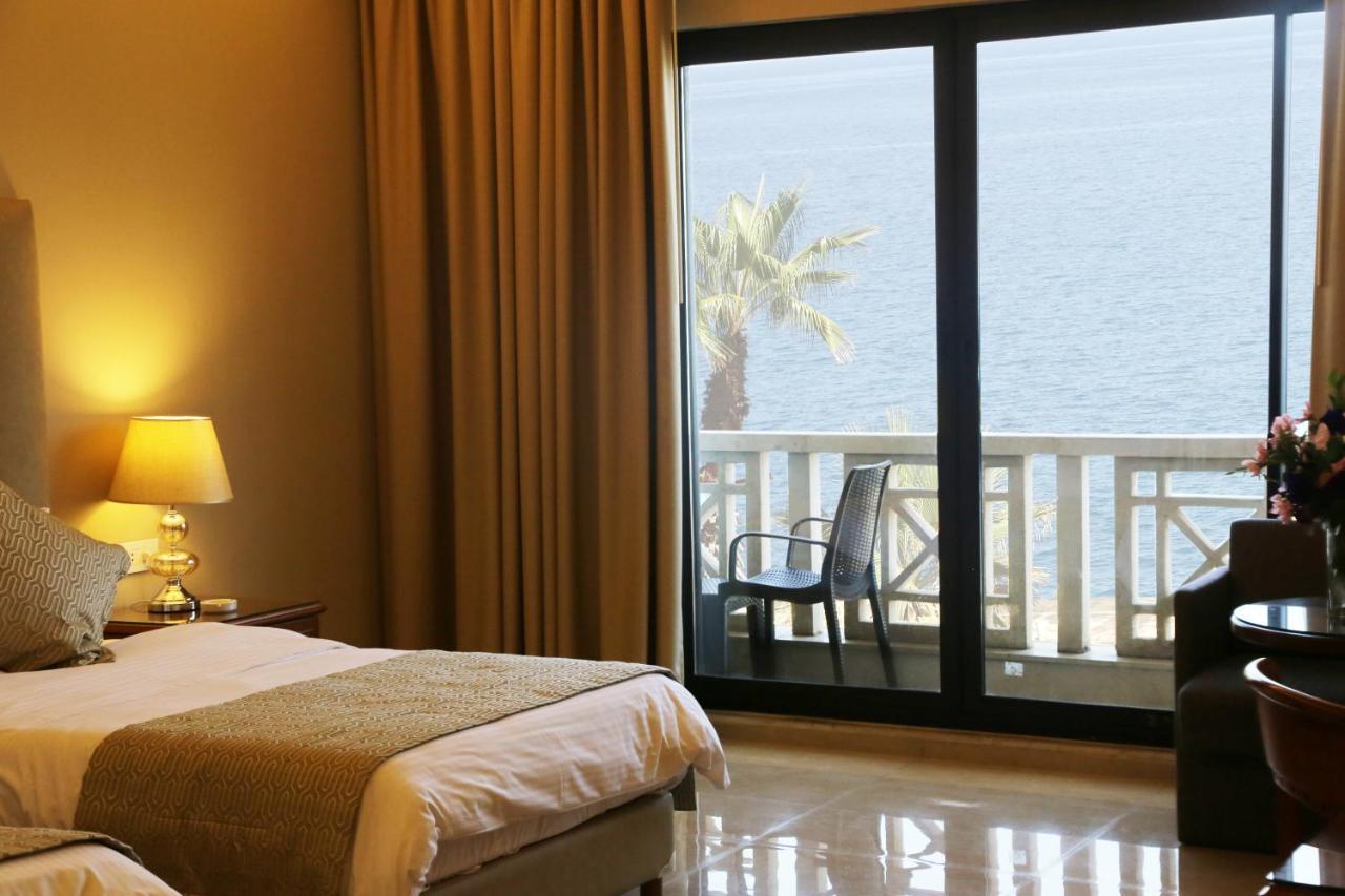Bayview Hotel Beirut Esterno foto