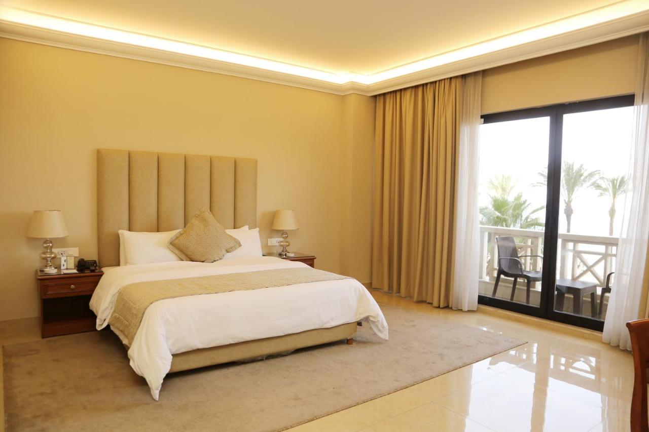 Bayview Hotel Beirut Esterno foto