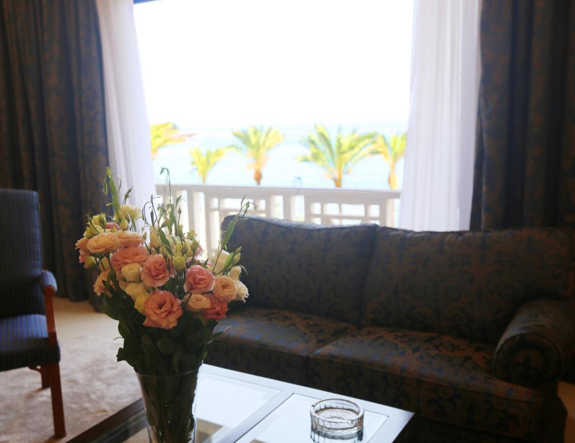 Bayview Hotel Beirut Esterno foto